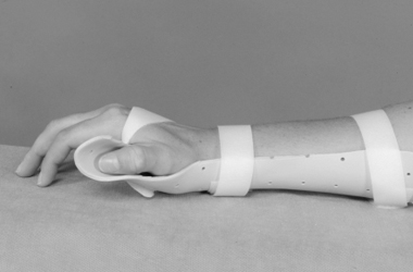 Thumb joint beginning to curl