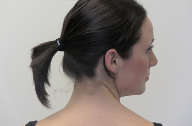 Turning the head right
