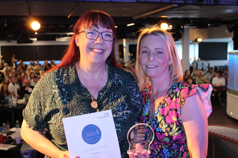 Amanda Bain receiving her nightingale award