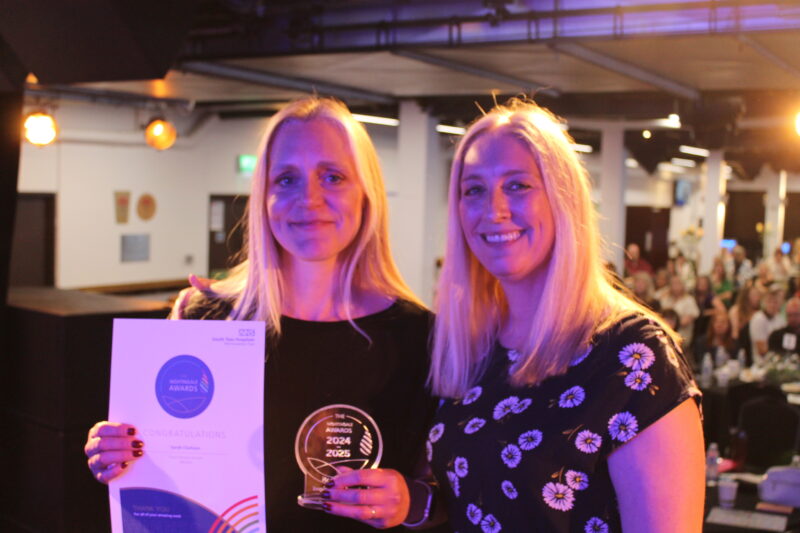 Sarah Clarkson receiving her nightingale award