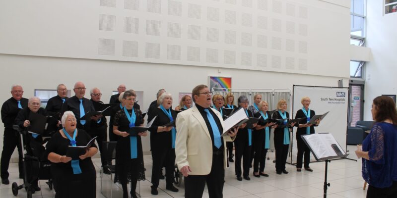 Terry Bytheway and The Odell Choir